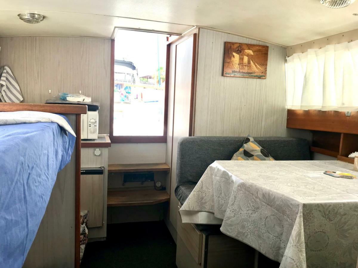 Hotel Boat Yacht Barcelona à Sant Adrià de Besòs Extérieur photo